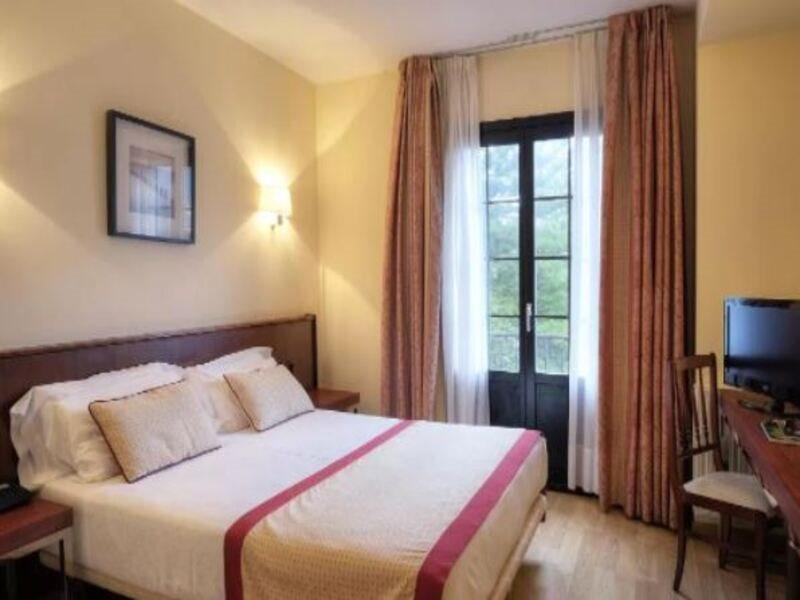Hotel Y Apartamentos Arias ナビア エクステリア 写真